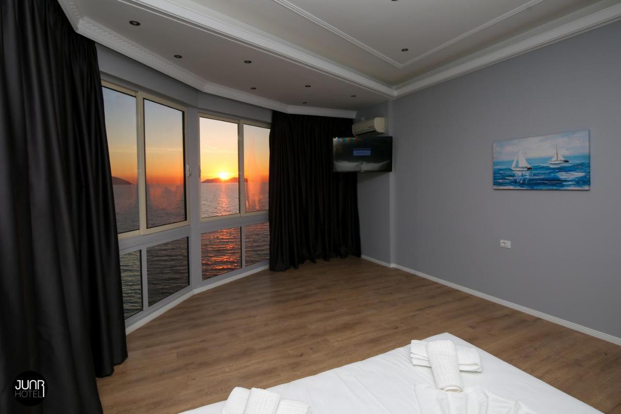 Skyhill Boutique Hotel Vlorë Extérieur photo